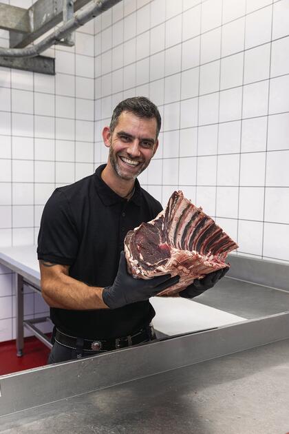 Yves Reich in Grabs