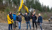 240301 WR Gewinner Wirtschaftswunder Wettbewerb Baggerfahren mit der «Kaiser AG» Schaanwald, danach in der Rüfe Schaanwald