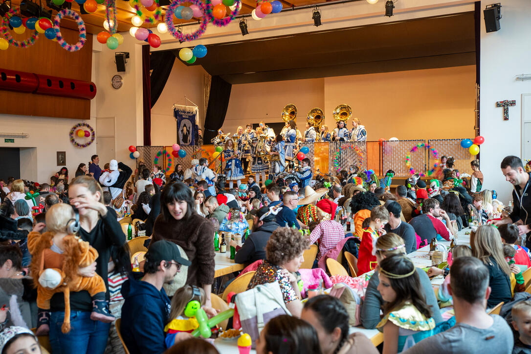 Kindermaskenball Trachtenverein Eschen-Nendeln