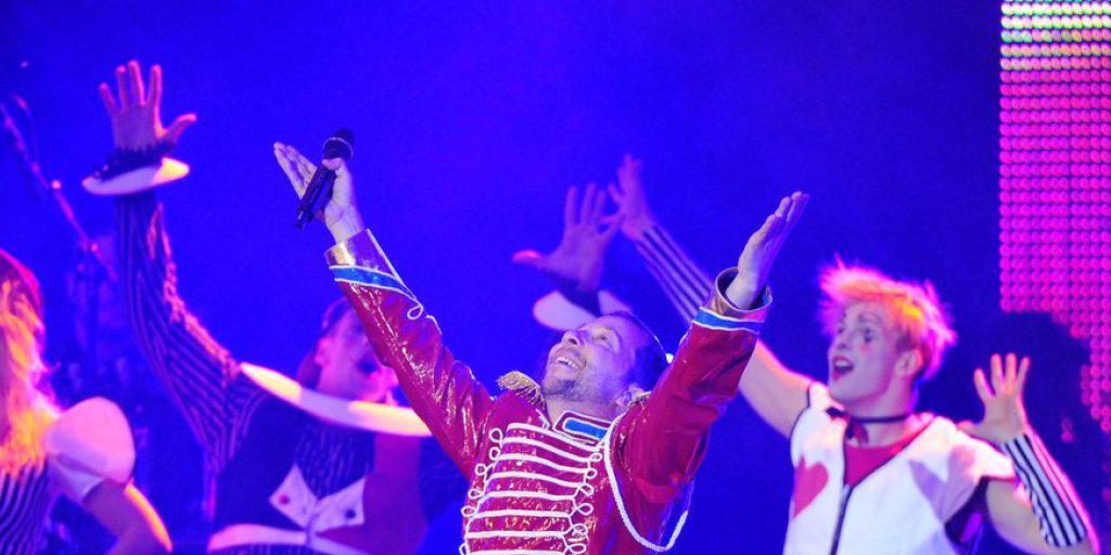 Mann der grossen Gesten: DJ BoBo inszeniert seine Konzerte als gewaltige B&uuml;hnenshows - und das seit 25 Jahren. (Archivbild)
