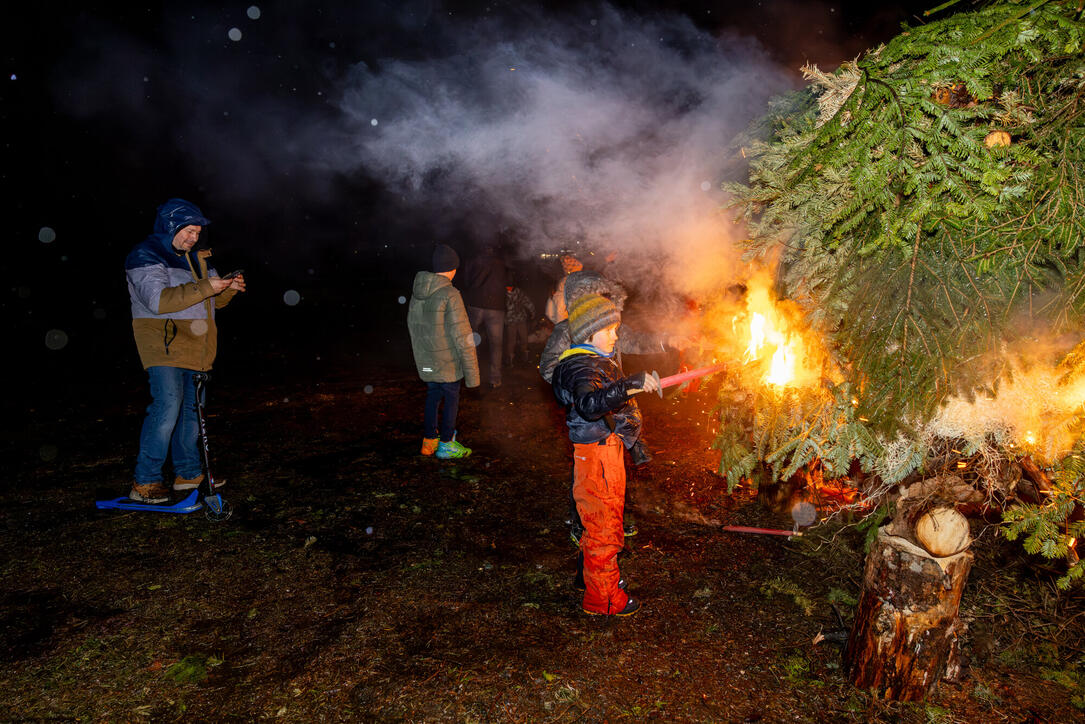 Funken Triesen mit Fackelumzug