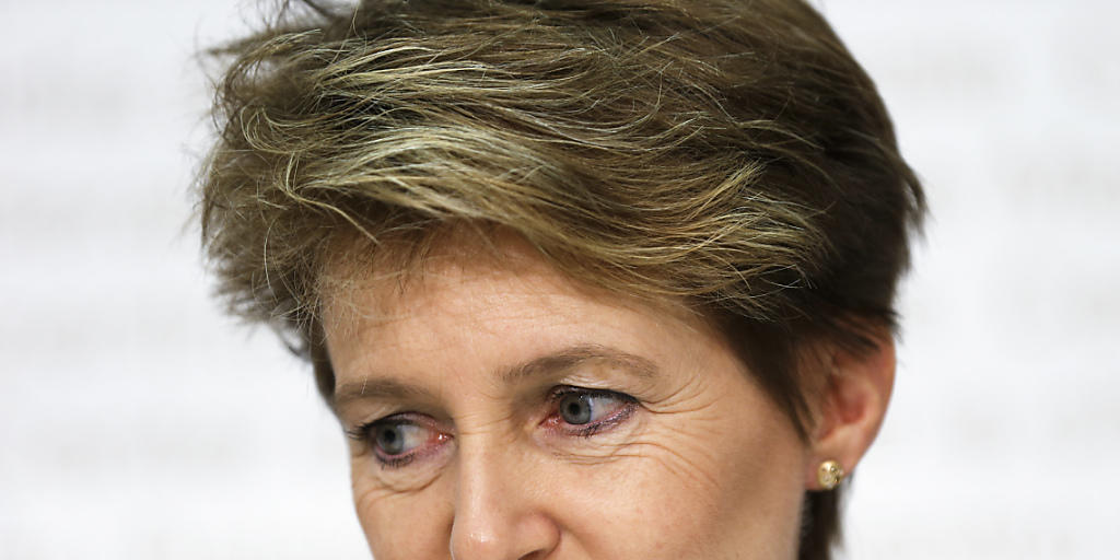 Bundesrätin Simonetta Sommaruga ist einer der Stargäste der diesjährigen BuchBasel: Sie diskutiert mit zum Festivalmotto #Heimat. (Archivbild)