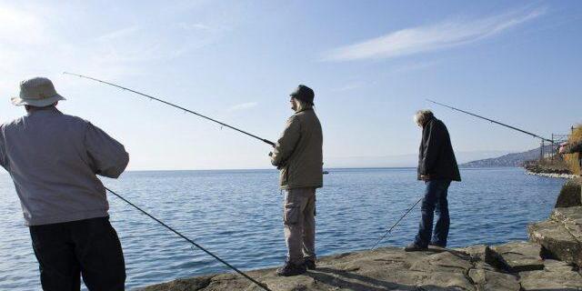 Fischer am Genfersee - künftig nur mit Sachkundenachweis? Fischer am Genfersee - künftig nur mit Sachkundenachweis?