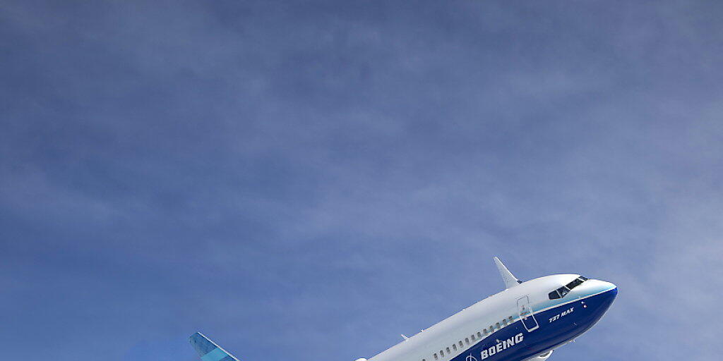 Nach den zwei Abstürzen einer Boeing 737 MAX innerhalb weniger Monate hat die US-Luftfahrtbehörde FAA für den 23. Mai eine internationale Konferenz zu den Problemen bei diesem Flugzeugtyp einberufen. (Archivbild)