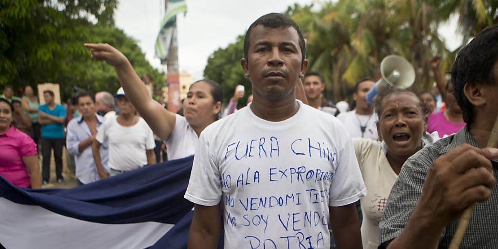 Gegen das Milliarden-Projekt eines chinesischen Konzern für einen Schiffskanal in Nicaragua stösst bei Teilen der Bevölkerung auf Widerstand. Laut einem neuen Gutachten müssen 27'000 Menschen umgesiedelt werden. (Archivbild)
