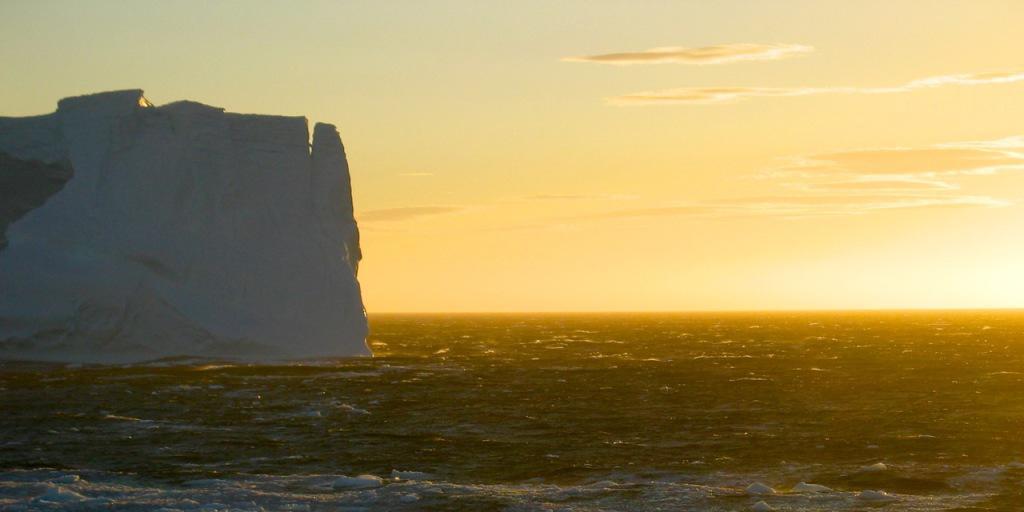 Mit zunehmender Erwärmung des südlichen Eismeers setzt es zunehmend in der Tiefe gespeichertes CO2 frei.