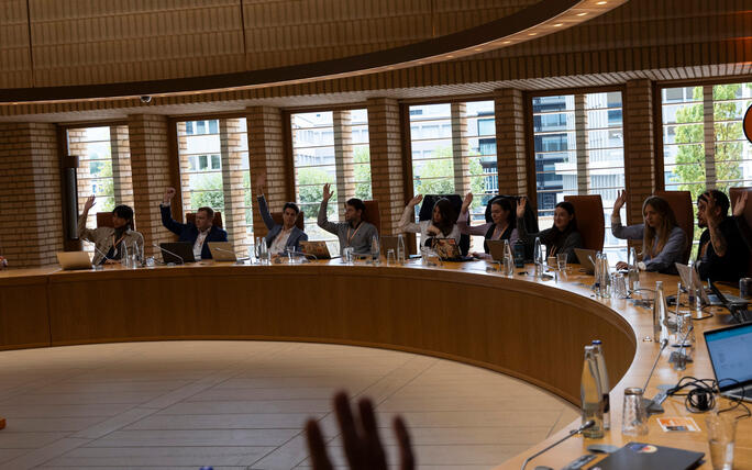10. Jugendsession im Liechtensteiner Landtag.