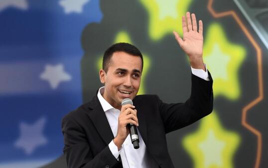 Will nun doch Regierungsverantwortung in Italien übernehmen: Der neue Anführer der populistischen Fünf-Sterne-Bewegung, Luigi Di Maio. (Archivbild)