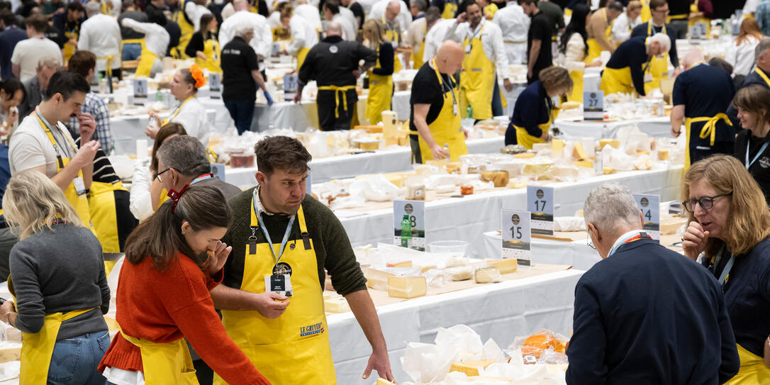 WORLD CHEESE AWARDS, JURY, FROMAGE, WETTBEWERB, KAESE, DEGUSTATION, VERKOSTUNG, GASTRONOMIE, TERROIR, HERKUNFT,