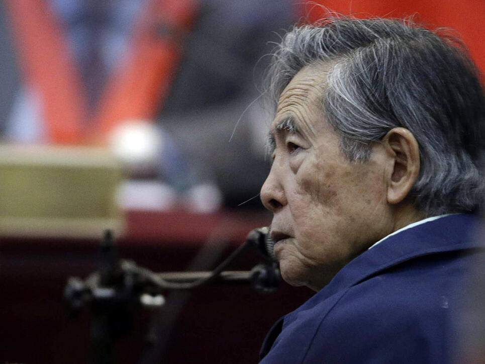 Ex-Präsident Alberto Fujimori war wegen schwerer Menschenrechtsverletzungen zu einer Haftstrafe von 25 Jahren verurteilt worden. (Archivbild)