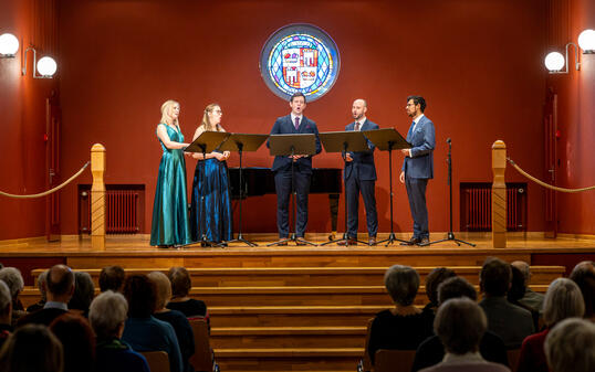 1. Matineekonzert &laquo;Erlebe SOL&raquo; mit dem britischen Ensemble Apo