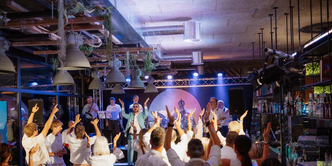 White Charity Party – Esswerk Eschen