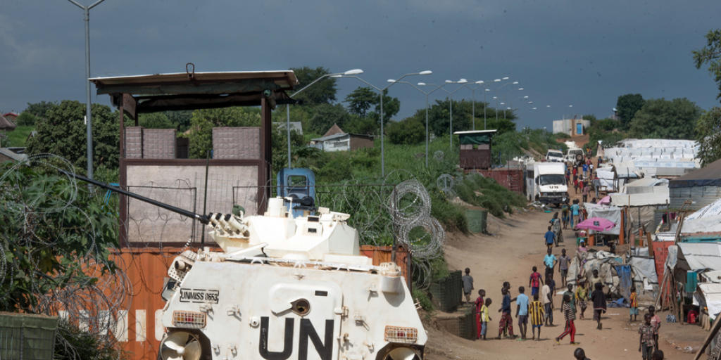 UNO-Blauhelme sind in einem Flüchtlingslager für Nuer in Juba präsent. (Archiv)