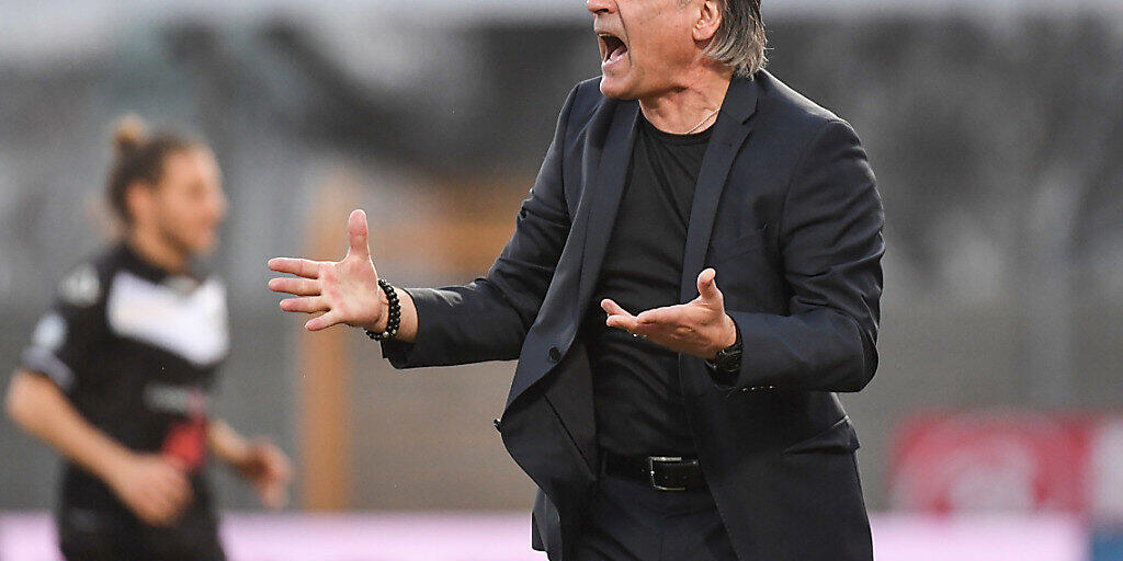 Luganos Trainer Maurizio Jacobacci wird seine Mannschaft nicht vor Ende Mai um sich haben