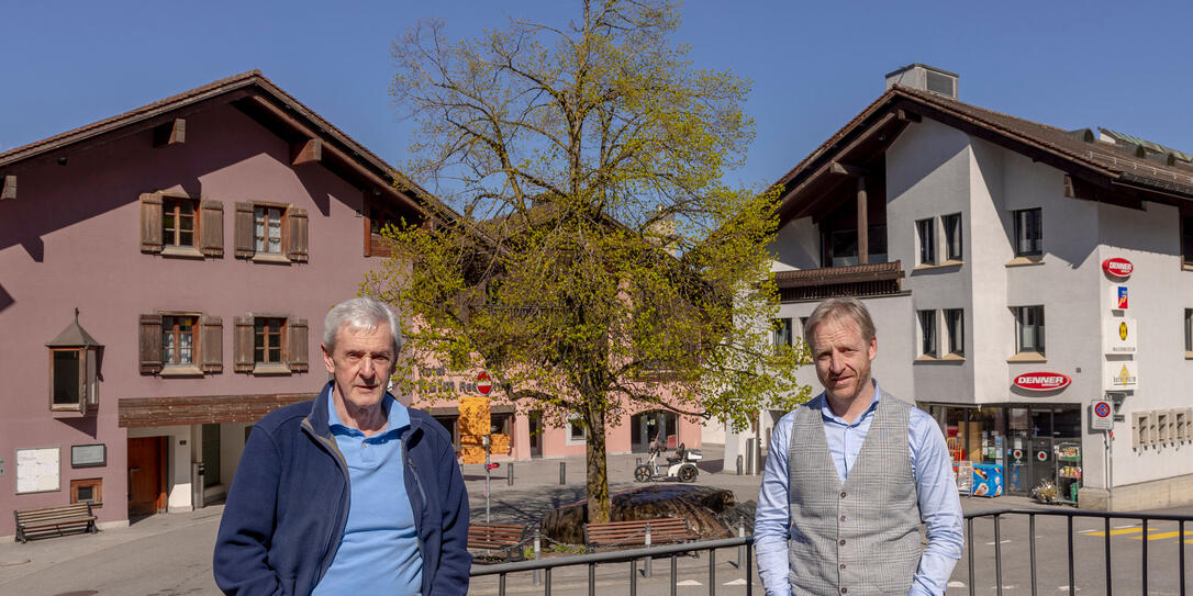 Streitgespräch Dorfplatz Triesenberg