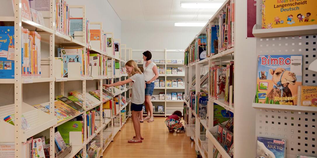 Eröffnung neue Kinder- und Jugendbibliothek Landesbibliothek Va Eröffnung neue Kinder- und Jugendbibliothek Landesbibliothek Va