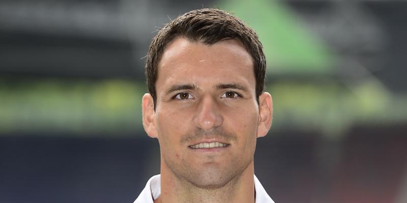 Mario Eggimann - hier im Dress von Hannover 96 - beendet nach 17 Jahren seine Karriere