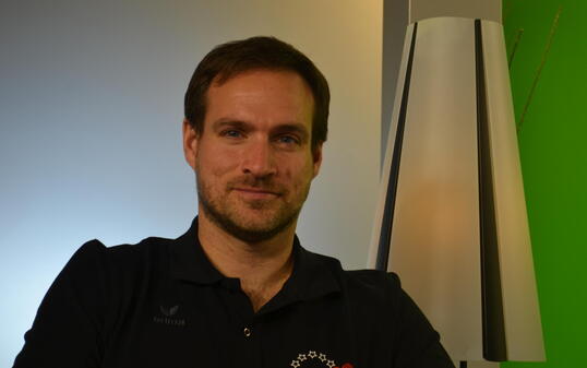 Der Volleyballtrainer des VBC Galina, Marc Demmer, ist Gast im Sport Talk.