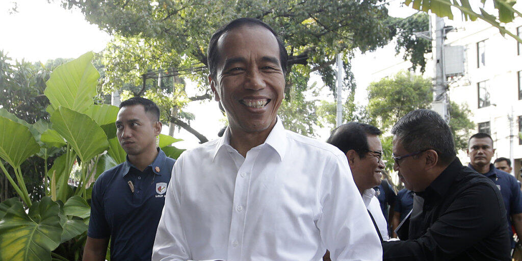 Jetzt ist es offiziell: Indonesiens Präsident Joko Widodo bleibt für fünf weitere Jahre im Amt. (Archivbild)