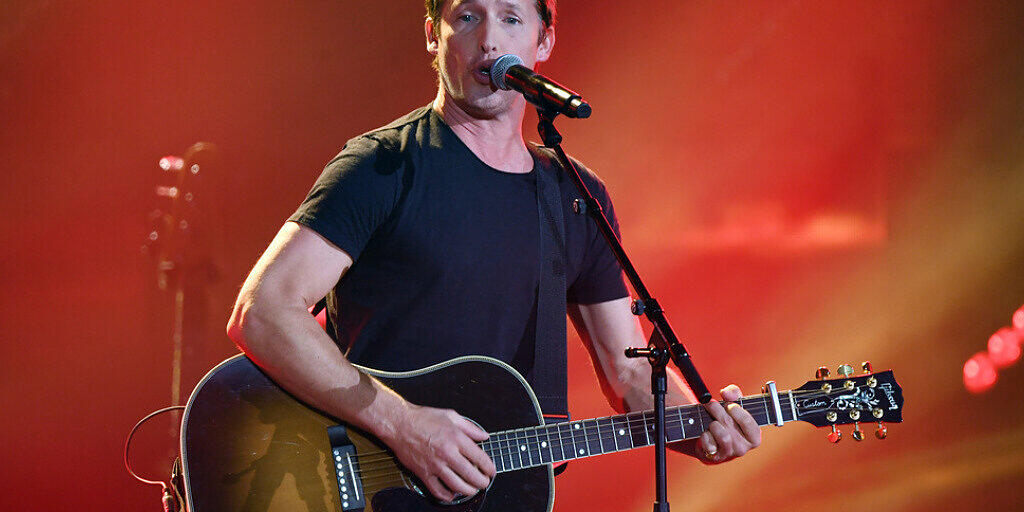 Der britische Sänger und Songwriter James Blunt wird seine "Once Upon A Mind"- Tour im nächsten Herbst fortsetzen. Am 28. September soll er im Zürcher Hallenstadion auftreten. (Archivbild) Der britische Sänger und Songwriter James Blunt wird seine "Once Upon A Mind"- Tour im nächsten Herbst fortsetzen. Am 28. September soll er im Zürcher Hallenstadion auftreten. (Archivbild)