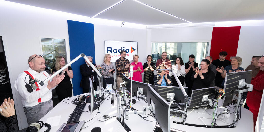 250403 Die letzte Stunden im Radio L
