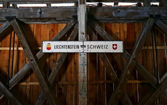Liechtenstein, Schweiz