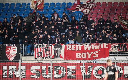VADUZ - THUN