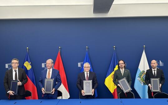 Änderungsprotokoll unterzeichnet