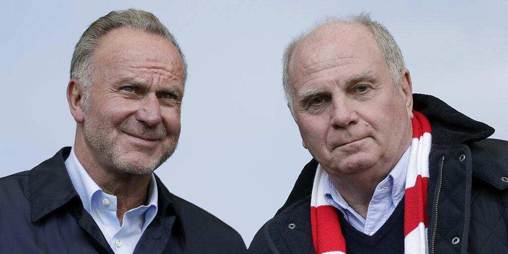 Bayerns Führungsriege mit Uli Hoeness (rechts) und Karl-Heinz Rummenigge (links) wollen das Gesicht der Mannschaft bald verändern