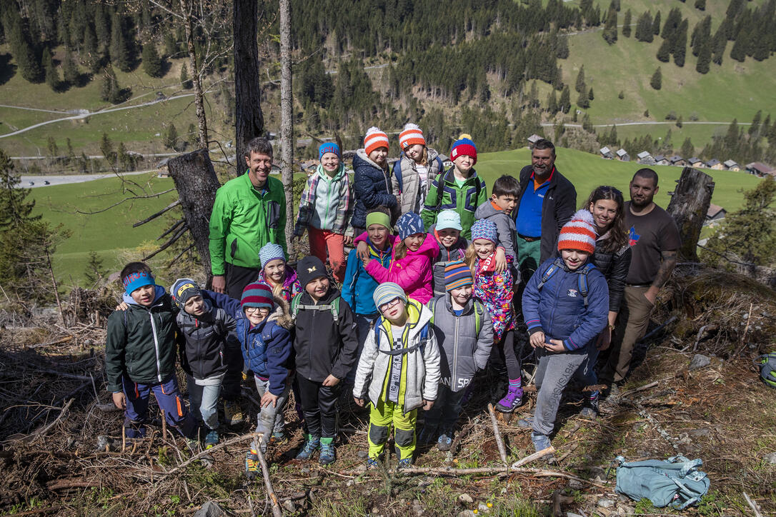 Schulprojekt Schutzwald in Steg