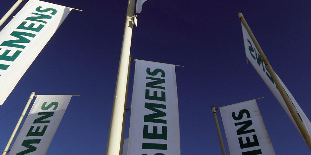Siemens baut neuen Hochgeschwindigkeitszug trotz Bahnehe mit dem französischen Konkurrenten Alstom. (Archiv)