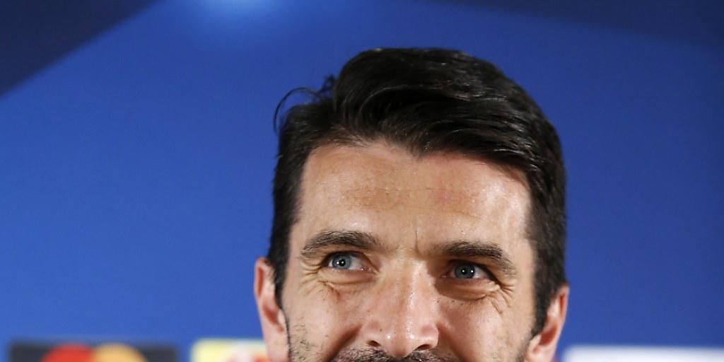 Juventus-Goalie Gianluigi Buffon freut sich auf das Duell mit dem erst 18-jährigen Monaco-Topskorer Mbappé.