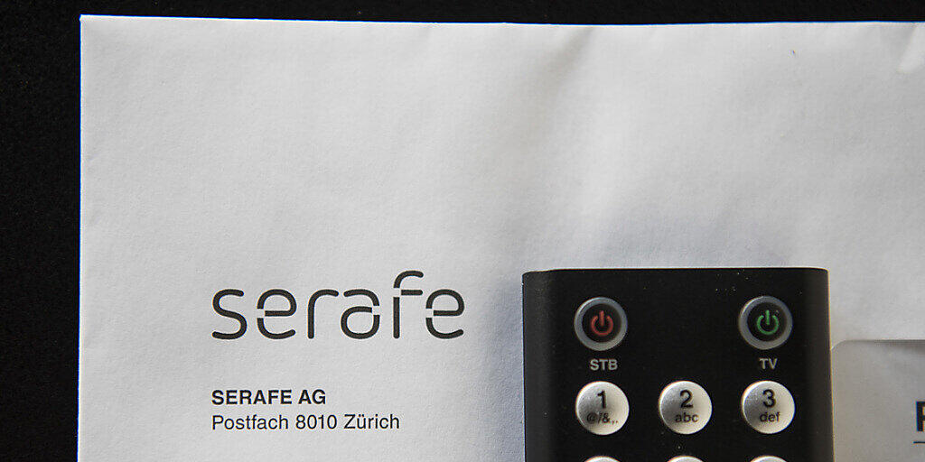 Für die Probleme im Umgang mit unrichtigen Adressdaten bei der Erhebung der Radio- und TV-Gebühr soll nun eine Lösung gefunden worden sein. (Archivbild) Für die Probleme im Umgang mit unrichtigen Adressdaten bei der Erhebung der Radio- und TV-Gebühr soll nun eine Lösung gefunden worden sein. (Archivbild)