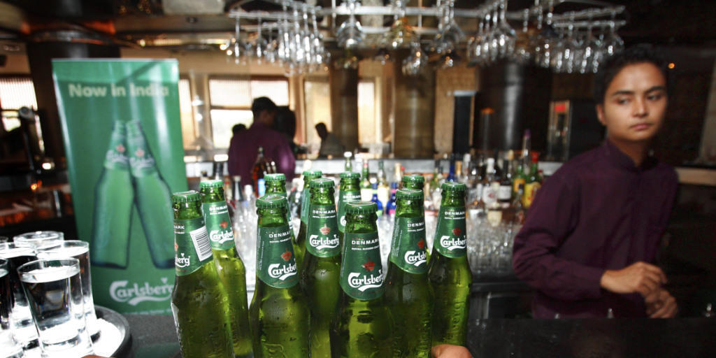 Carlsberg baut weltweit Stellen ab (Symbolbild).
