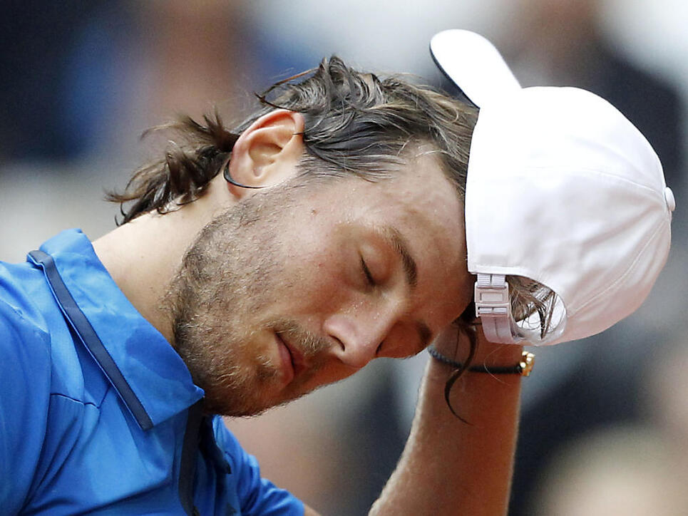 Lucas Pouille verliert als Nummer 22 der Welt gegen Aussenseiter Dusan Lajovic (ATP 80) das Auftakteinzel im Davis-Cup-Halbfinal in Lille