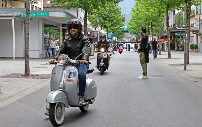 Vespa-Treff in Buchs