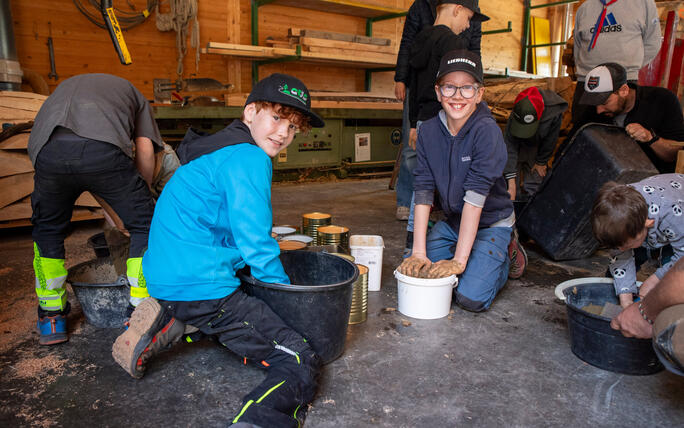 Umweltputzete und Basteln von Nisthilfen in Triesenberg (18.04.2026)
