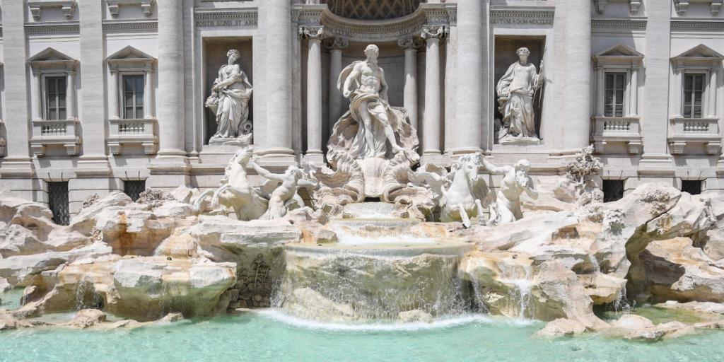 Erst sackt die Stadt Rom die Strafgelder f&uuml;r das Abk&uuml;hlen im Trevi-Brunnen ein - nun spendet sie auch die M&uuml;nzen aus dem Denkmal nicht mehr der Caritas. (Archivbild)