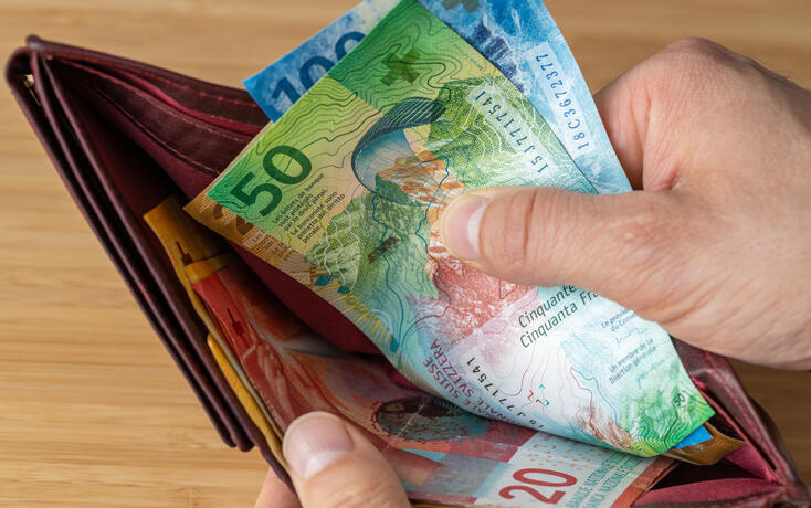 Franken Geld Lohn Medianlohn