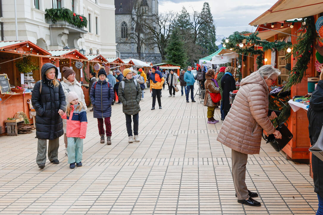 Weihnachtsmarkt, Vaduz, Liechtenstein.