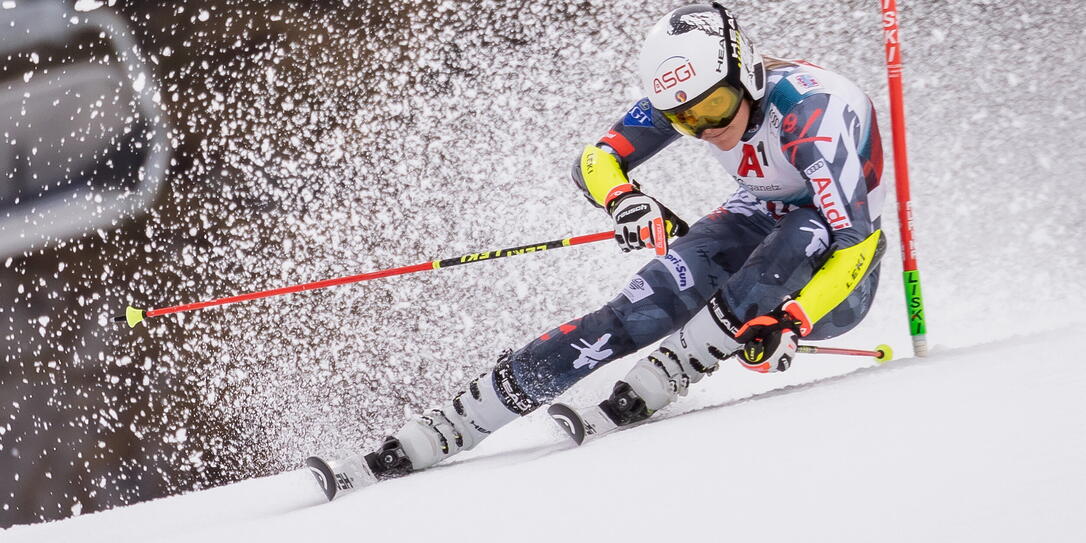 SKI-WELTCUP IN LECH/ZÜRS: PARALLELSLALOM DER DAMEN: LINGG (LIE)