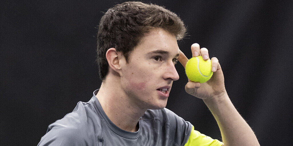 Der Churer Jakub Paul vergibt in Gstaad in der entscheidenden Qualifikationsrunde acht Matchbälle, einen bei eigenem Aufschlag.