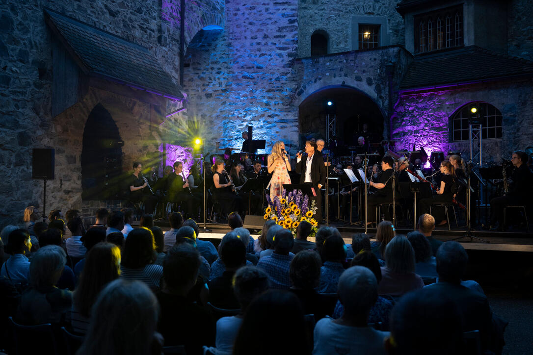 Kultursommer Burg Gutenberg: Hollywood Meets Broadway