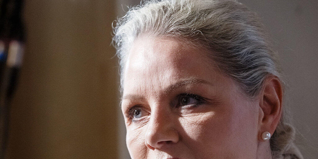 Doris von Sayn-Wittgenstein am Samstag an der Landes-Mitgliederversammlung der AfD Schleswig-Holstein, an der sie erneut zur Landesvorsitzenden gewählt wurde. Doris von Sayn-Wittgenstein am Samstag an der Landes-Mitgliederversammlung der AfD Schleswig-Holstein, an der sie erneut zur Landesvorsitzenden gewählt wurde.