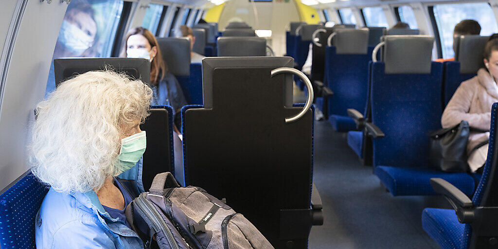 Ab Montag gilt im &ouml;ffentlichen Verkehr eine Maskenpflicht. (Archivbild)