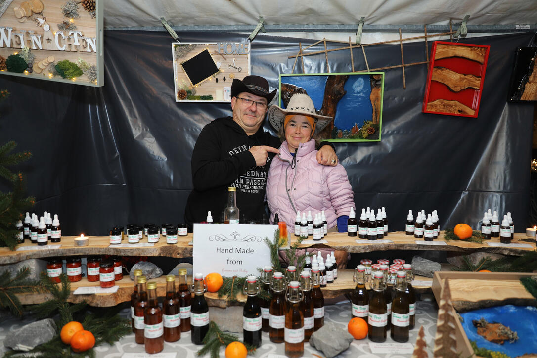 Büchler Weihnachtsmarkt in Rüthi