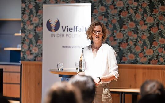 Politik-Infoveranstaltung für Frauen - Weibliche Landtagsabgeordnete berichten über ihre Erfahrungen, Schaan