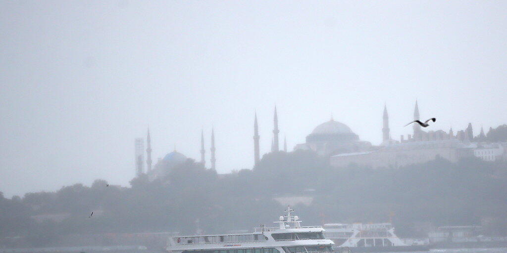 Bilder von Istanbul machten ihn berühmt: Der Fotograf Ara Güler ist am Mittwoch im Alter von 90 Jahren verstorben. (Symbolbild)