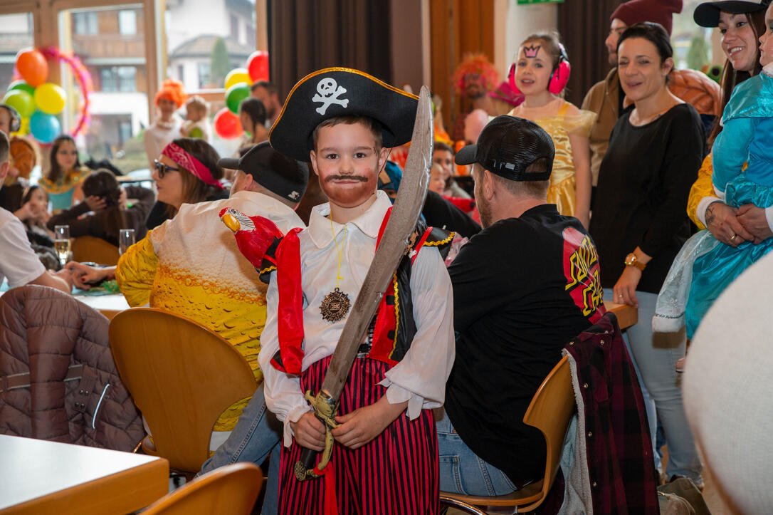 Kindermaskenball Trachtenverein Eschen-Nendeln