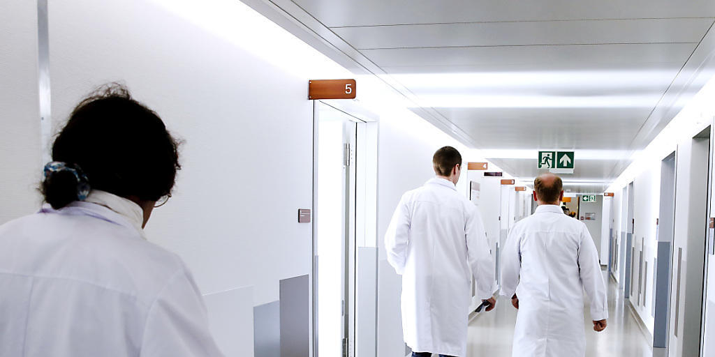 Das Vertrauen in Ärztinnen und Ärzte in der Schweiz ist gross. (Symbolbild)